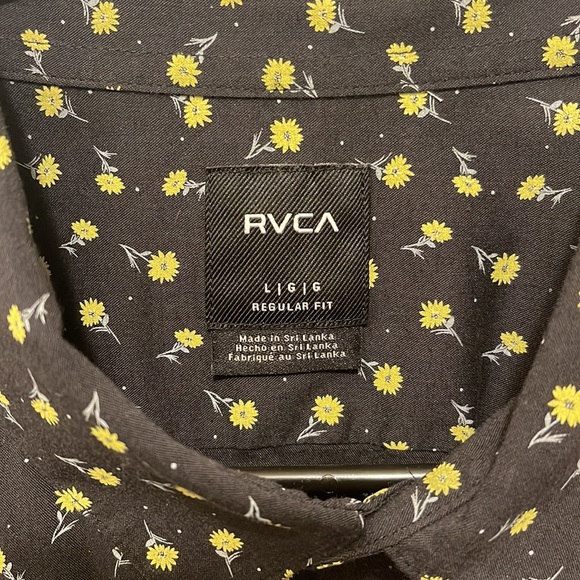 Like new, worn once and dry cleaned - Picture 2 of 4